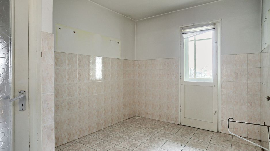 PROPRIETATE VÂNDUTĂ Apartament decomandat cu 3 camere in zona Garii - Poză 5