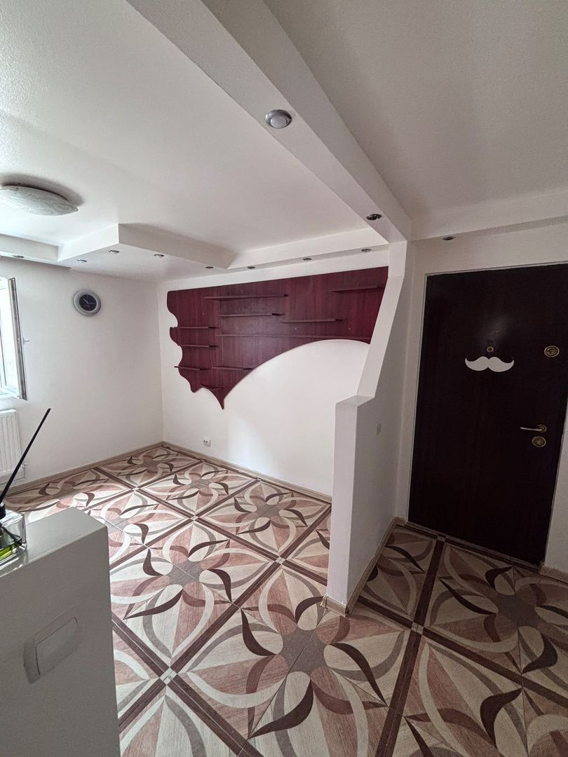 Apartament de vanzare zona cetate - Poză 3