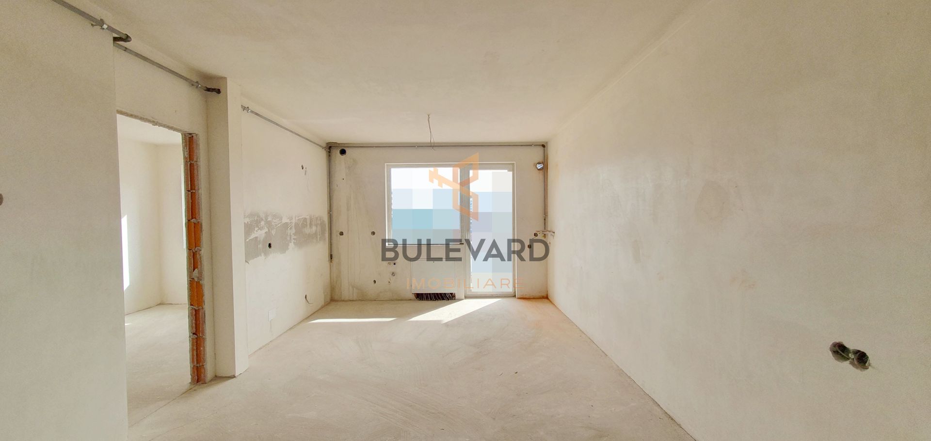 Apartament cu 3 camere, Zona Vivo - Poză 1