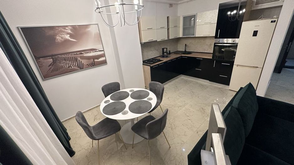 Apartament 2 CAMERE cu loc de parcare Rin Grand - Poză 3