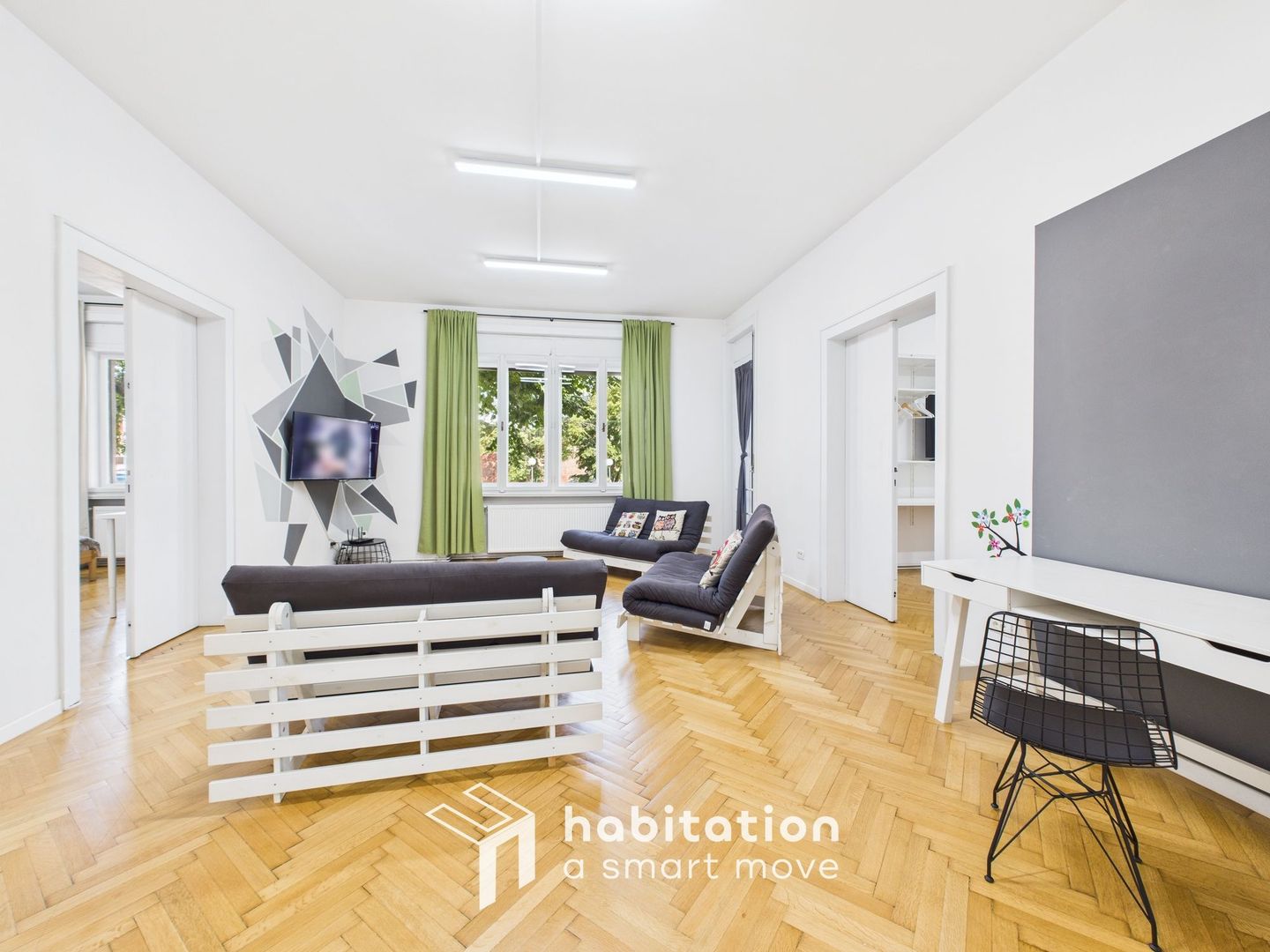 Apartament 4 camere, boem si spațios, chiar in centrul Timișoarei - Poză 1