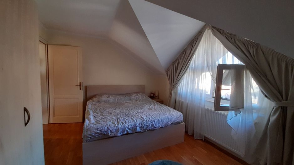 Casa cu 3 dormitoare, centrala gaz, in Cartierul Grigorescu, Oradea - Poză 11