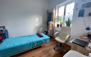 Imobil cu multiple posibilități de utilizare, cu doua locuri de parcare in curte - Poză 12