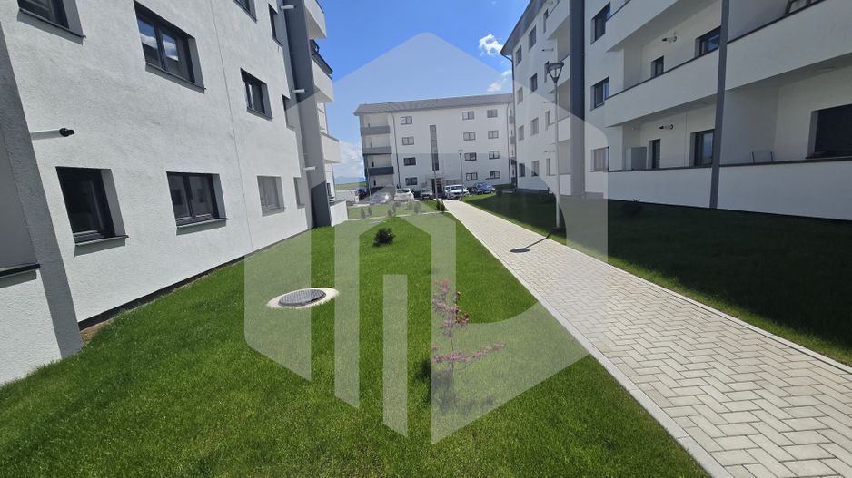 Apartament 2 camere lux Calea Cisnadiei Mandra - Poză 2