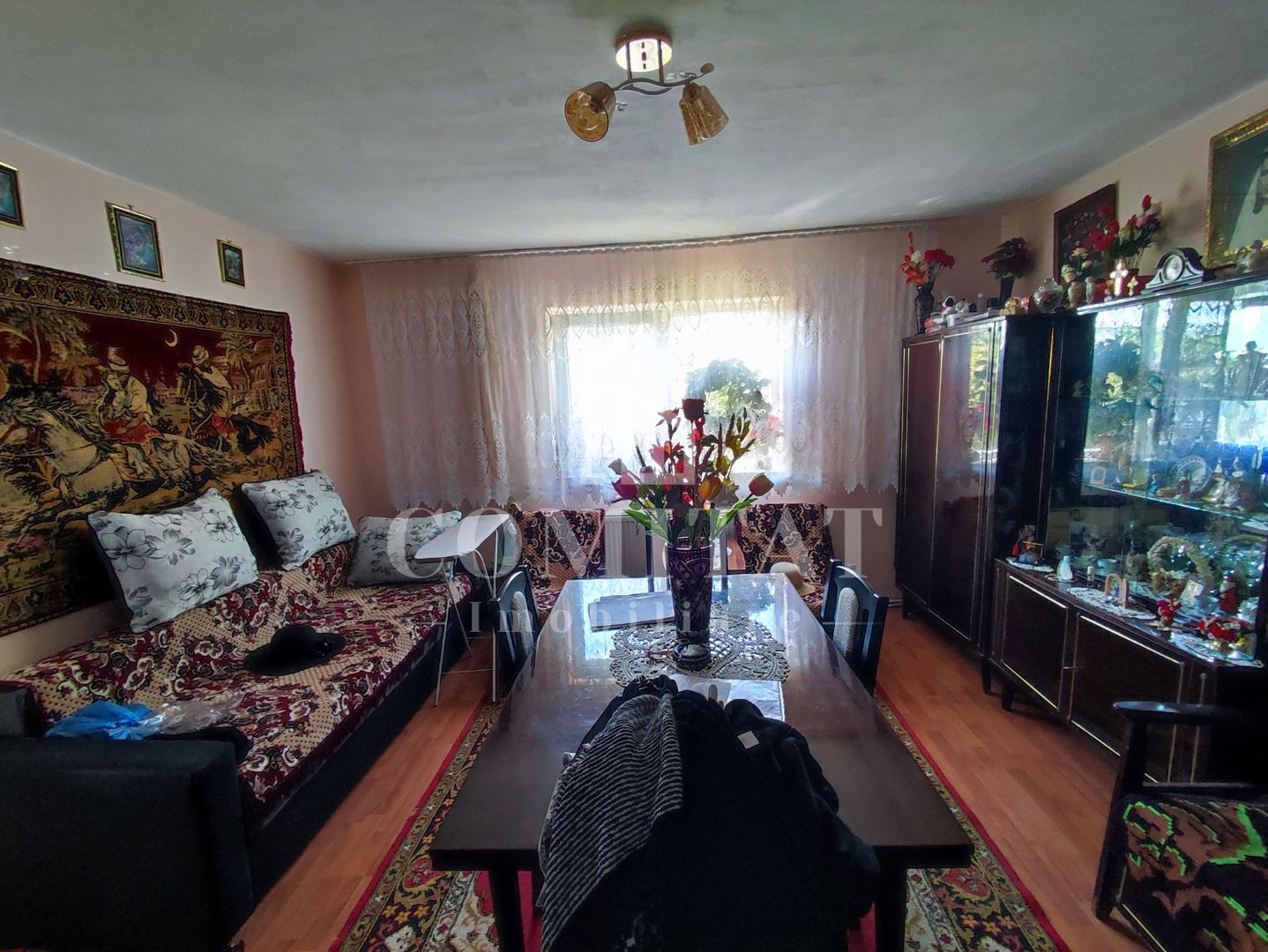 Casă cu 3 camere | 120 mp | Finisaje clasice | Dâmbul Rotund - Poză 2