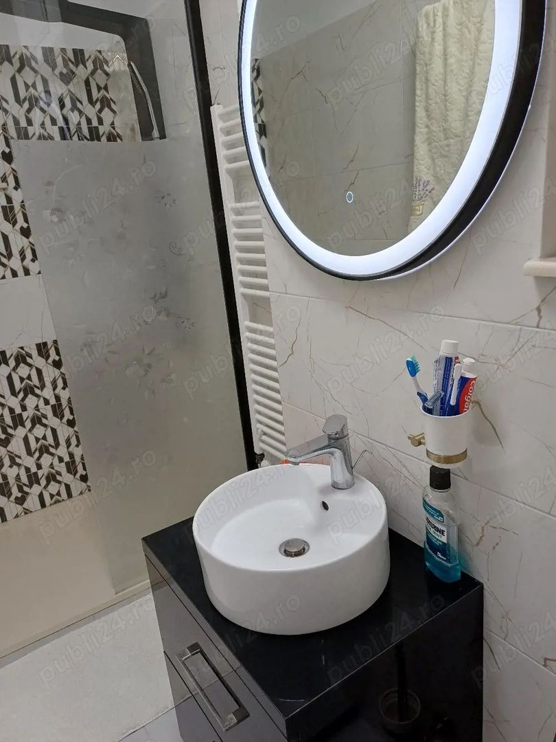 Apartament 4 camere, decomandat, etaj 3/4 - IC Frimu - Poză 13