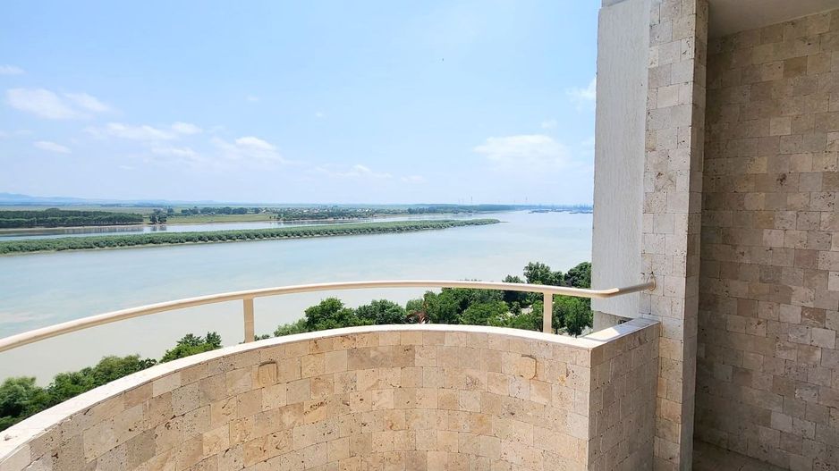Apartament Premium - Vedere Frontală Dunăre -  Faleza Galati - Poză 3