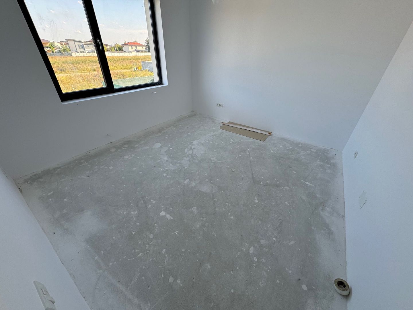Vila Otopeni Odaile, curte GENEROASA 390m2 - Poză 7