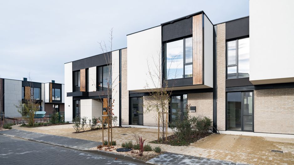 Vila tip UV03 mobilata partial in Amber Forest-prima inchiririere - Poză 1