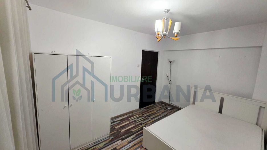 Apartament 3 camere, decomandat, în zona Centrala - Iași - Poză 2