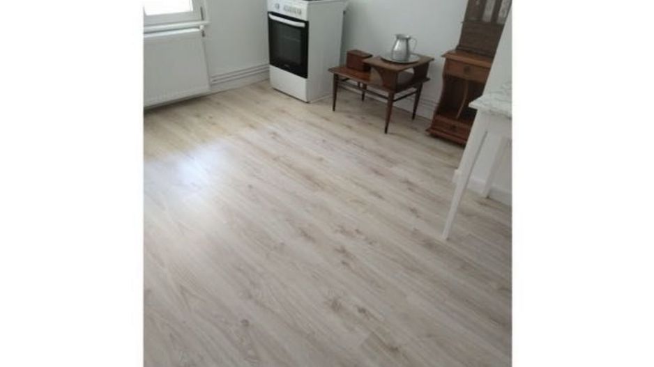 Garsoniera aproape de plaja - Poză 3