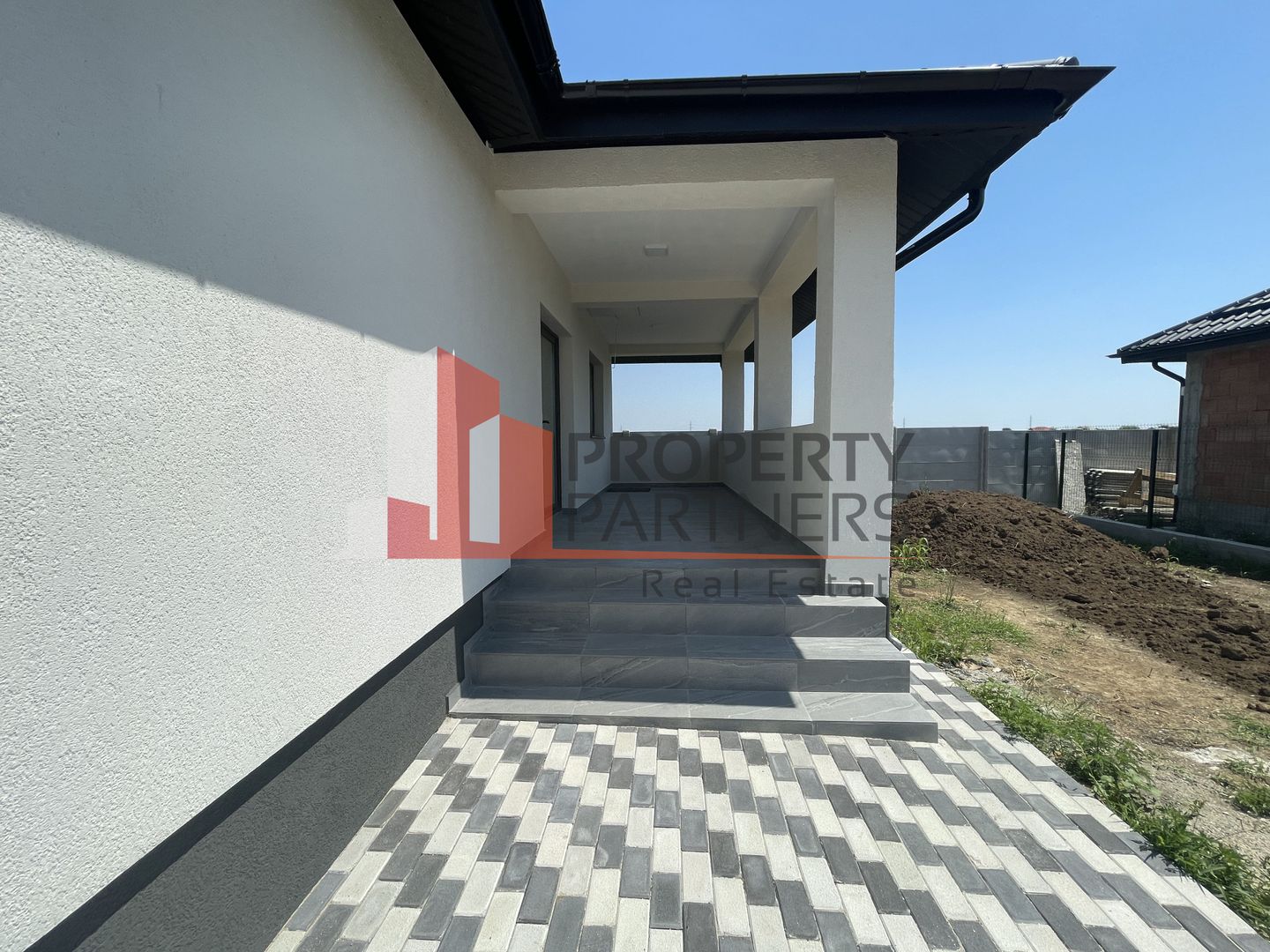 Casa în comuna Sabareni, judetul Giurgiu. - Poză 6