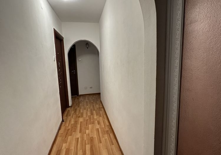 4 camere complet renovat | Parcul Moghioroș - Poză 3