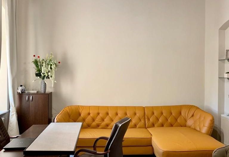 Birou ultracentral, pe Revoluției, cu loc de parcare - Poză 7