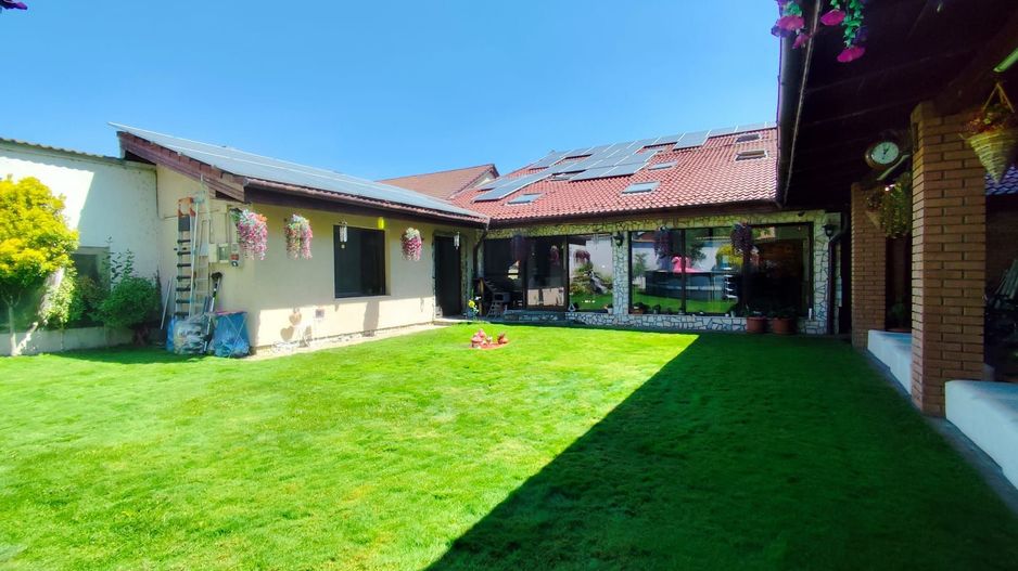 Casa cu Fotovoltaice si Pompa de Caldura, Calea Clujului, Oradea - Poză 13