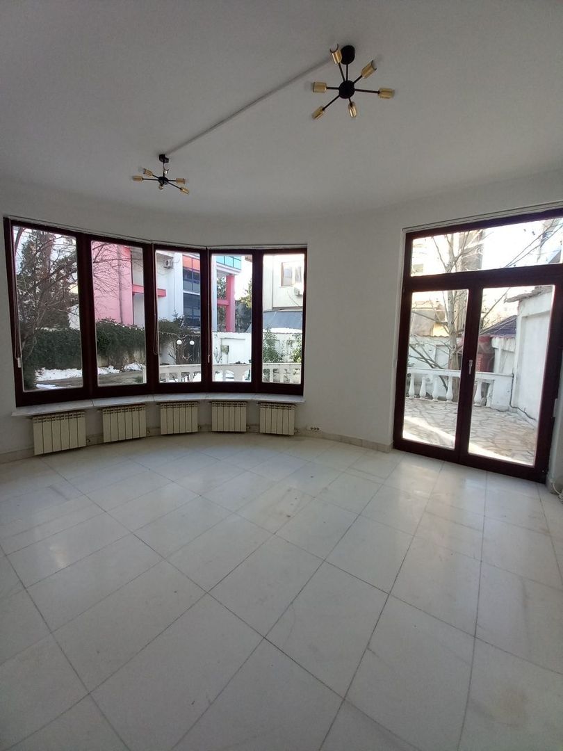 Vila versatila de inchiriat | gradinita, after school, birouri - Poză 2