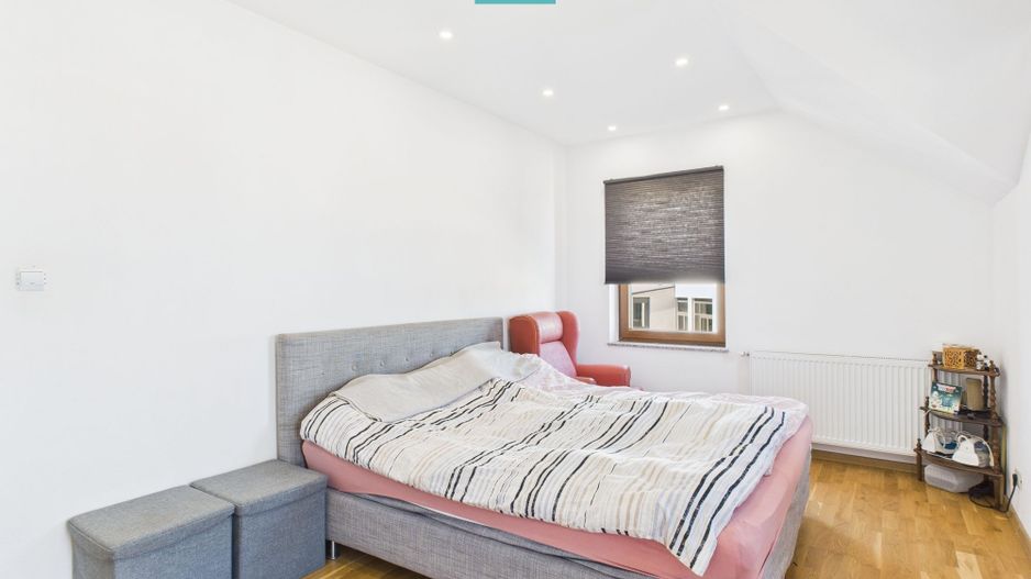 Casă modernă cu 6 camere în Vladimirescu - Poză 7