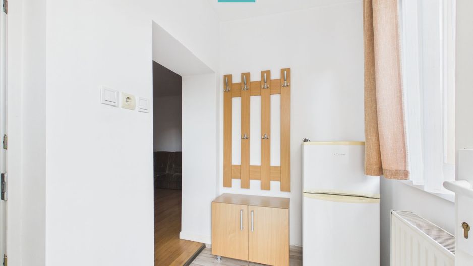 Casă cu 2 apartamente în Grădiște - Poză 13