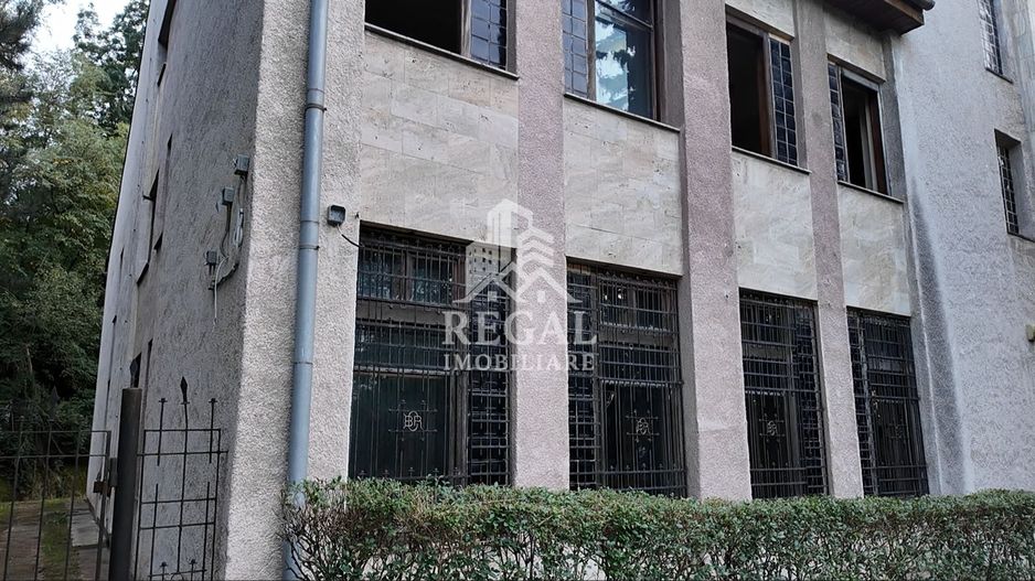 Clădire fost sediu BCR, 2.335 mp, P+2E | 0% comision - Poză 5