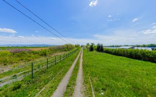 DOMENIU DE LUX DE VANZARE IN APA NORD cu deschidere la lac - Poză 33