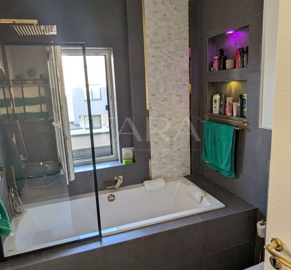 Apartament 3 camere, curte și parcare subterană – Florești - Poză 4