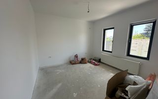 Casă Individuală 🏡 | Bragadiru | Parter + Mansardă | Curte 🌿 - Poză 8