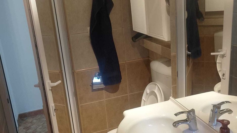 Apartament 3  cam Crangasi  langa Lacul Morii - Poză 8