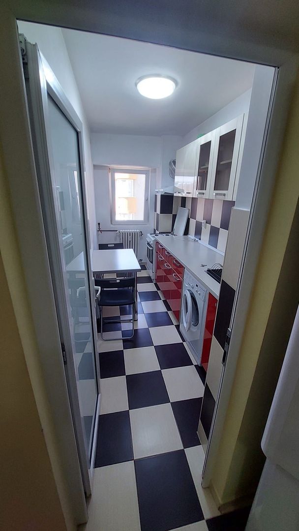 De Inchiriat Garsonieră  Nerva Traian - Poză 4