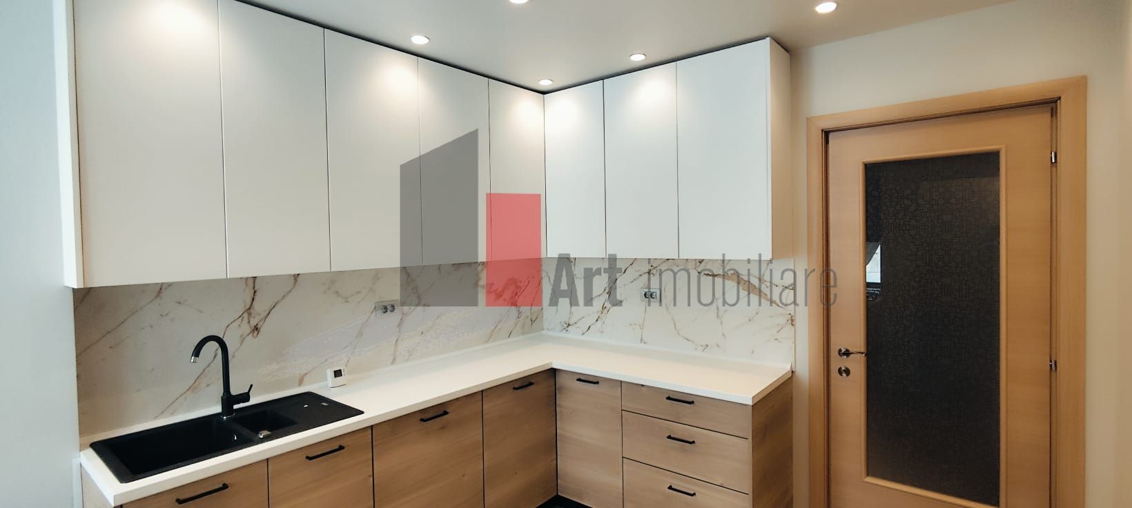 Apartament Piata Victoriei-Capitale, et.1 - Poză 10