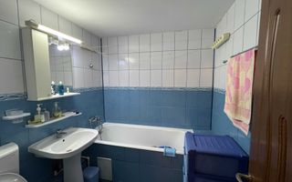Ofertă! 3 camere decomandat, centrala proprie, parcare inclusă, pet friendly - Poză 8