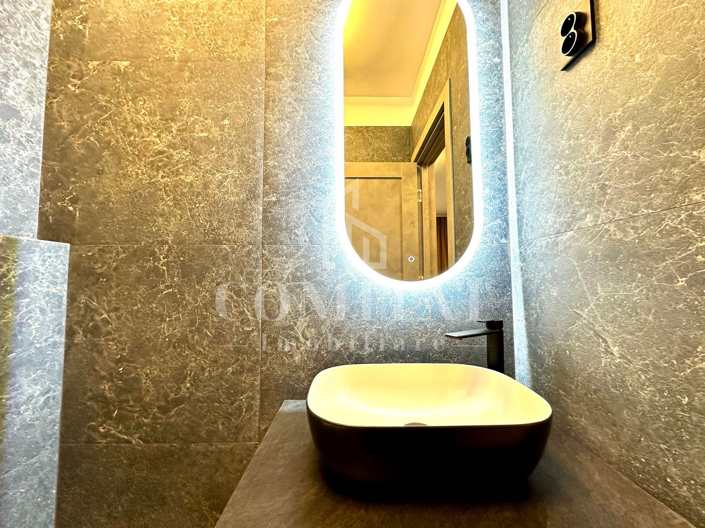 Apartament ultrafinisat | Etaj intermediar | Zona Str Tineretului - Poză 19
