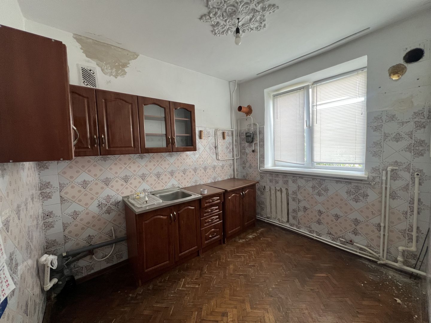 Apartament cu 3 odăi în Ialoveni - Poză 6