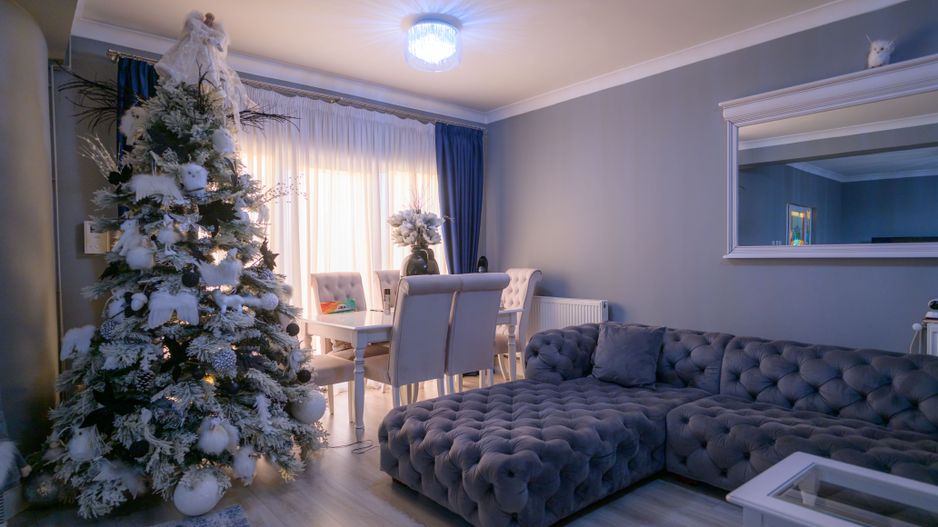 Vila superba | Teren 2300mp | Dealul cu tei | Aninoasa | Doicesti - Poză 3