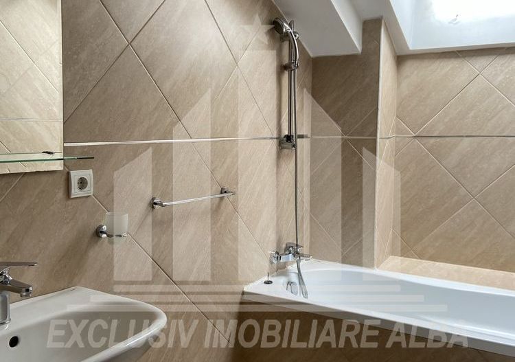 Apartament mobilat si utilat bloc nou, Stadion - Poză 5