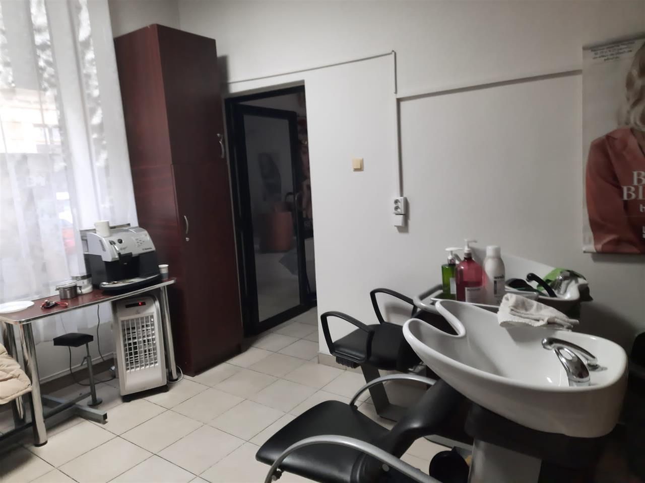 De inchiriat spatiu pentru salon infrumusetare zona Piata Unirii - Poză 3