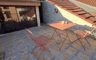 Apartament cochet 2 camere la mansardă – zona Intim - Poză 5