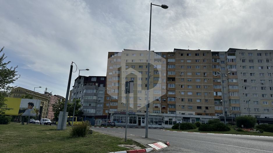 Apartament 3 camere | 81.81mpu | 2 Dormitoare | Str. Semaforului - Poză 2