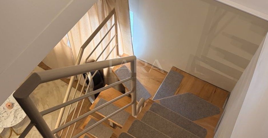 Apartament 3 camere decomandat, renovat complet, parcare și pod. - Poză 7