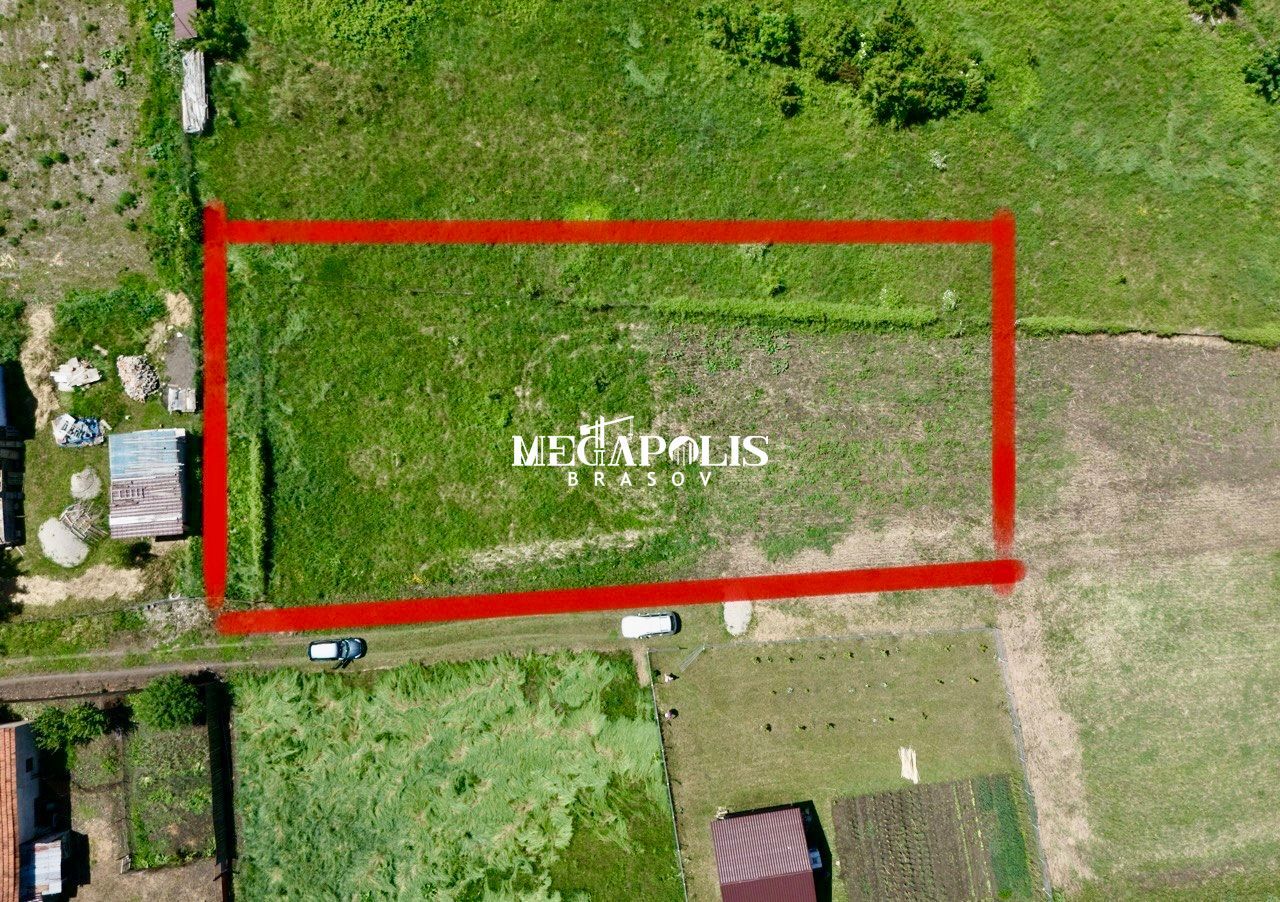 Teren Intravilan | Drum de servitudine | 872 MP - Poză 1