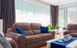 Vilă cu piscină, mobilată și utilată. Comision 0%. 410.000 Euro neg - Poză 9