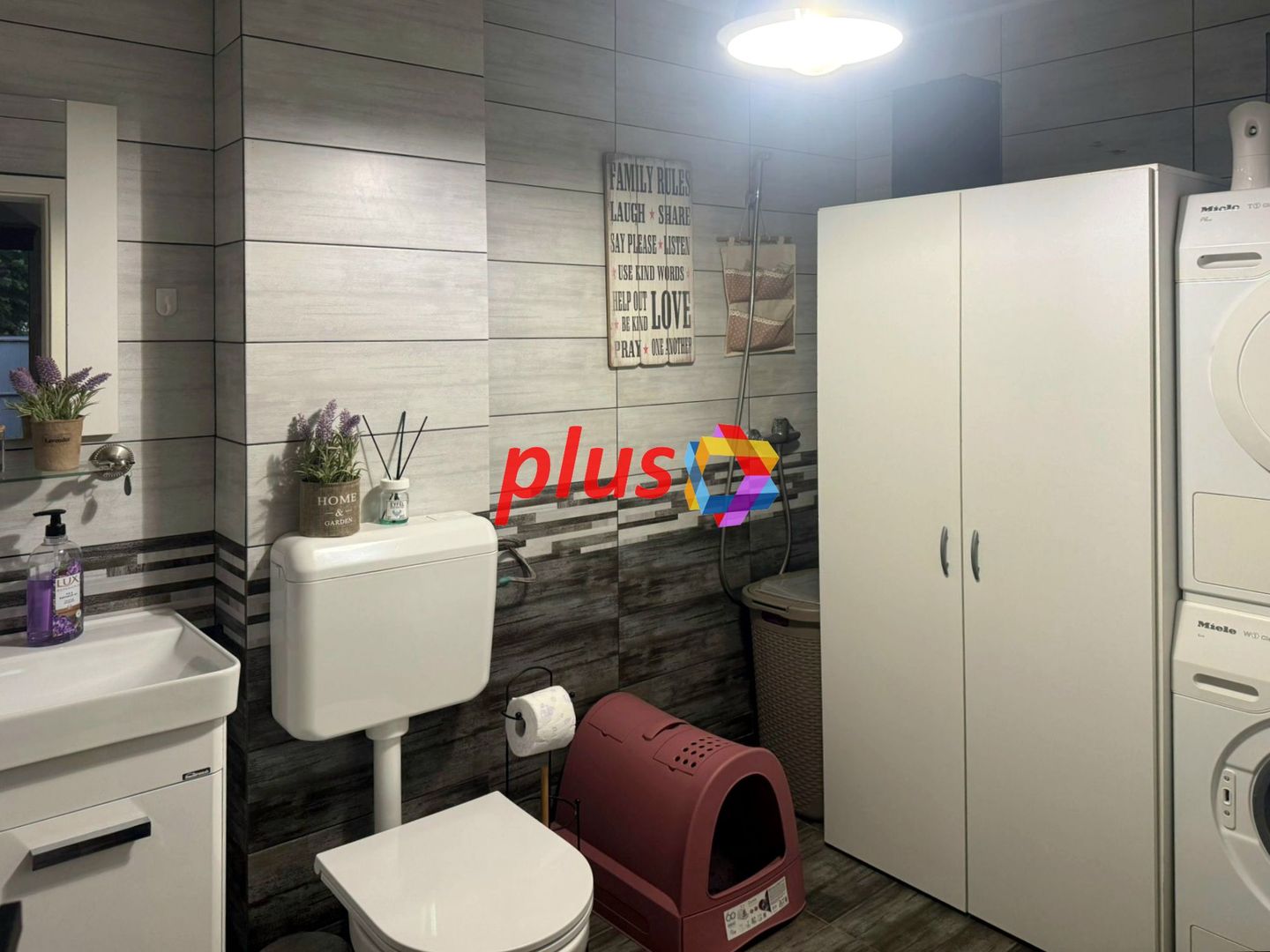 Casa individuala Sacele, 130 mp + 20 mp garaj + 300 mp curte - Poză 10