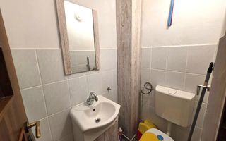 Apartament 3 camere, etaj 2, mobilat, utilat, zona Tolstoi Cetate - Poză 11