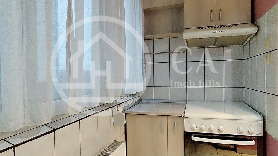 Apartament de vânzare cu 3 camere în zona Nufarul, Oradea - Poză 14