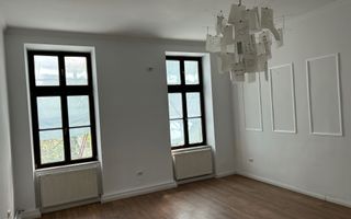Proprietate cu potențial ridicat de investiție în zona Tribunalului - Poză 2
