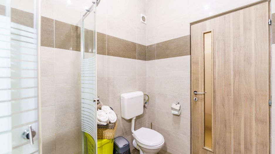 Apartament cu 3 camere la ARED UTA - Poză 8
