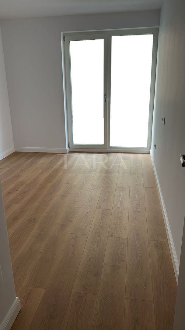 Apartament 2 camere + balcon 15 mp – zona Auchan - Poză 3