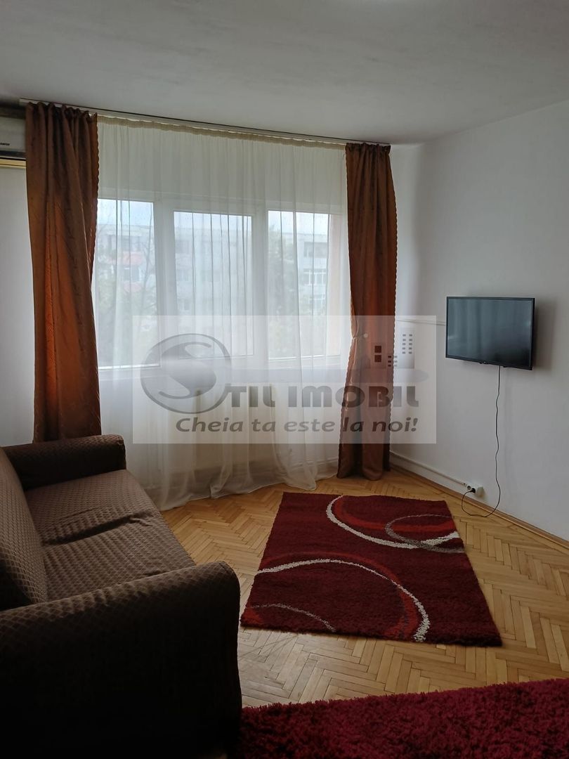 Apartament 2 camere, Podu Ros - 420 euro - Poză 2