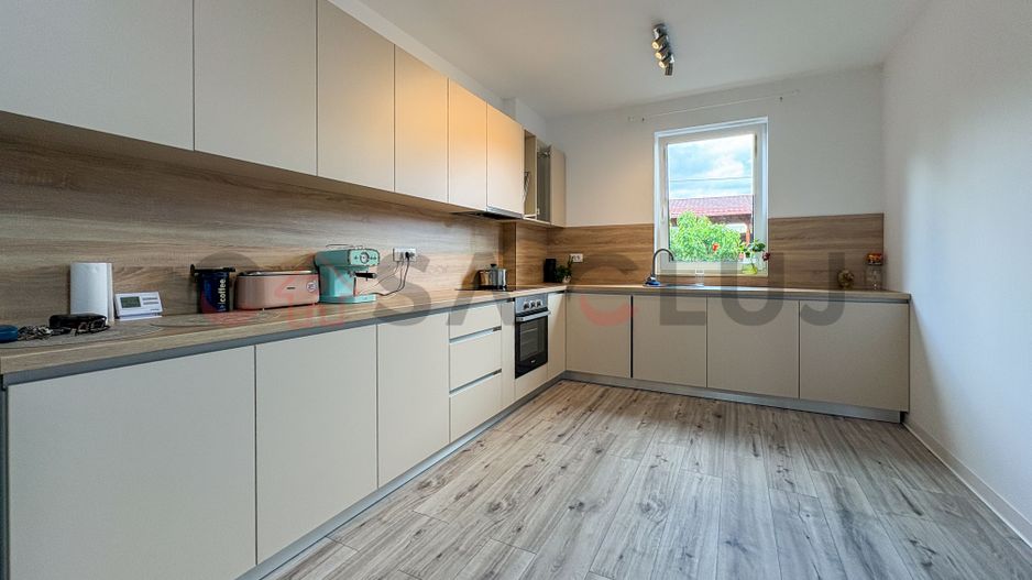 Apartament cu 2 camere in imobil premium, la 10 minute de centru! - Poză 2