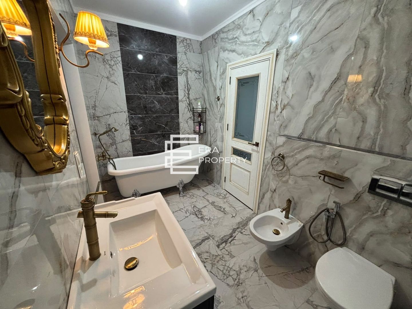 CASĂ INDIVIDUALĂ | 200 MP UTILI | TEREN 464 MP | BRANA – ȘELIMBĂR - Poză 19