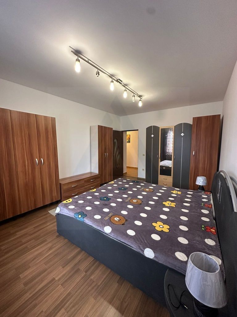 Apartament modern 3 camere 67 mp utili 2 balcoane 2 bai zona Turnisor - Poză 2
